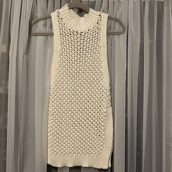 Lovers and friends Oscar Knit top Size XS. Like new - Picture 6 of 6